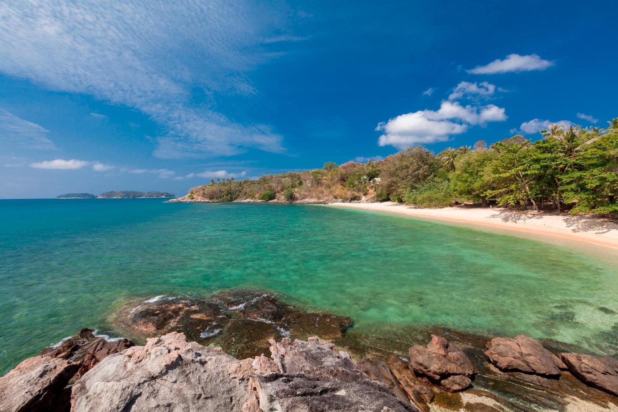 Baan Khunying - Secluded Phuket Beachfront Villa Rawai Exterior foto